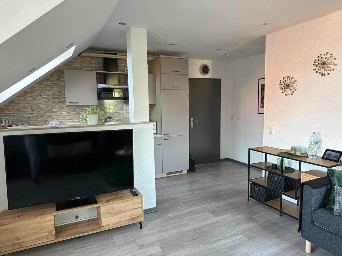 Apartment Nahe Naturschutzgebiet „Wurmtal“ Вюрзелен Экстерьер фото