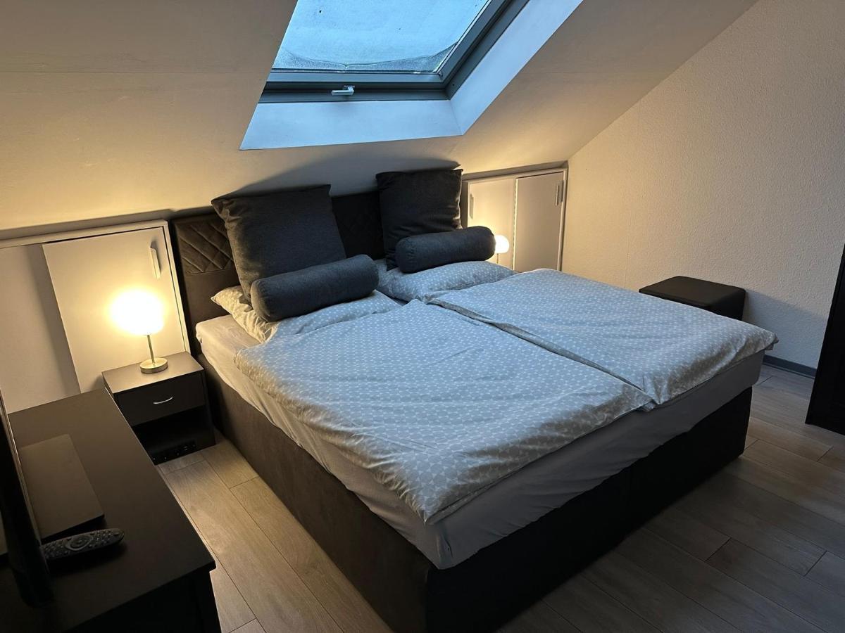 Apartment Nahe Naturschutzgebiet „Wurmtal“ Вюрзелен Экстерьер фото