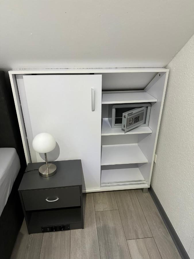 Apartment Nahe Naturschutzgebiet „Wurmtal“ Вюрзелен Экстерьер фото
